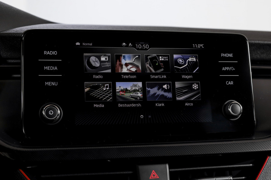 Škoda SCALA 1.5 TSI 150 PK Sport Business - Automaat Orig. NL | Cruise | Stoelverw. | PDC | App. Connect | ECC | LM 18" |