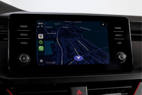 Škoda SCALA 1.5 TSI 150 PK Sport Business - Automaat Orig. NL | Cruise | Stoelverw. | PDC | App. Connect | ECC | LM 18" |