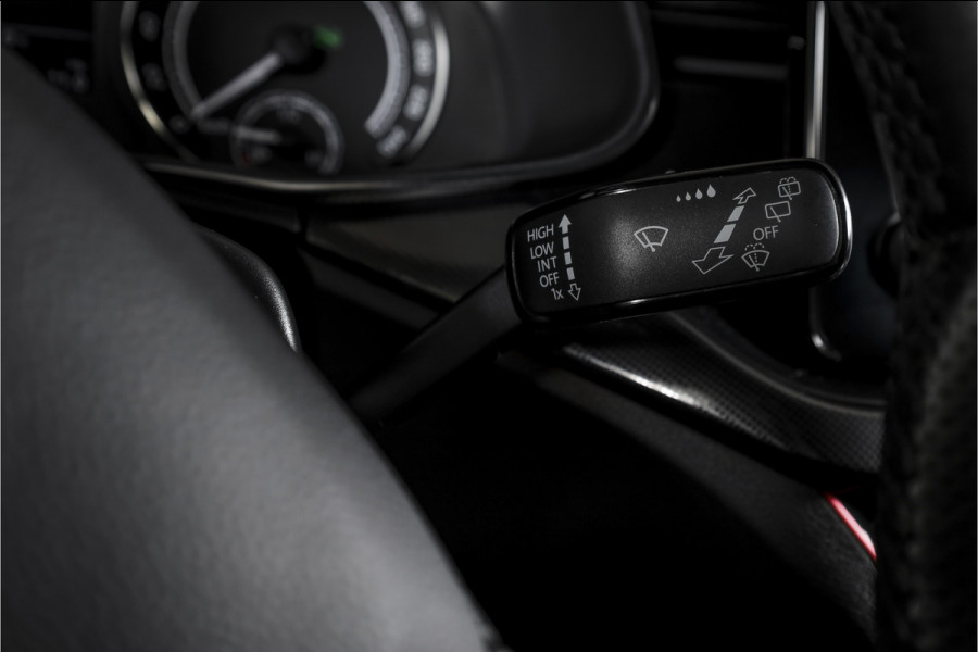 Škoda SCALA 1.5 TSI 150 PK Sport Business - Automaat Orig. NL | Cruise | Stoelverw. | PDC | App. Connect | ECC | LM 18" |