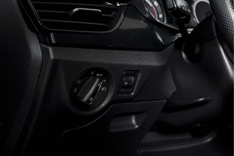 Škoda SCALA 1.5 TSI 150 PK Sport Business - Automaat Orig. NL | Cruise | Stoelverw. | PDC | App. Connect | ECC | LM 18" |