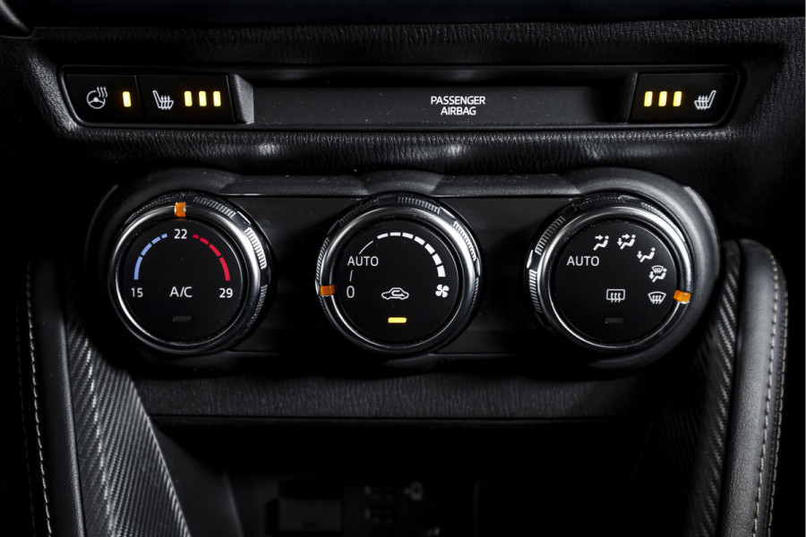 Mazda 2 1.5 Skyactiv-G 90 PK Luxury Orig. NL | Cruise | Stoel-+Stuurverw. | PDC | App. Connect | ECC | LM 16" |