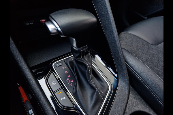 Kia Niro 1.6 GDi Hybrid DynamicPlusLine | Trekhaak | Clima | LED | Stoelverwarming | Adaptive Cruise | PDC |