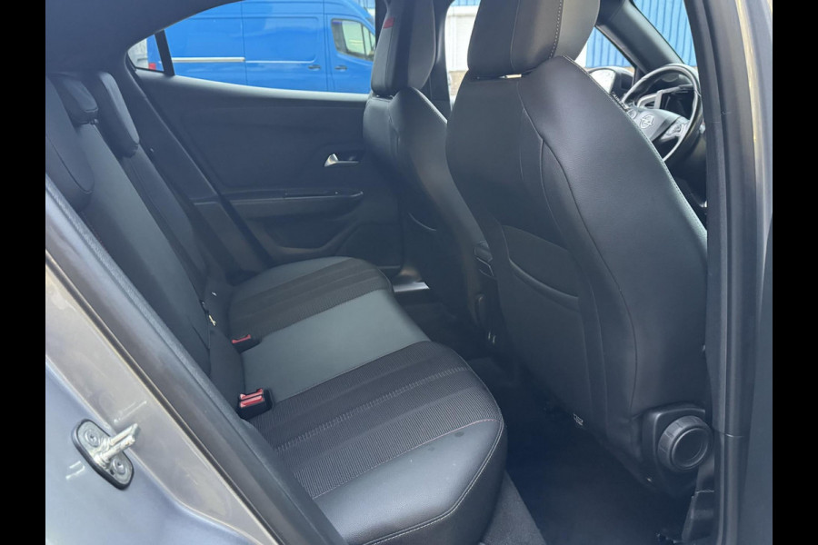 Opel Mokka 1.2 Turbo GS Line Navigatie / Apple CarPlay I Airco I LED I PDC I Sport velgen I 39.000 KM Dealer onderhouden