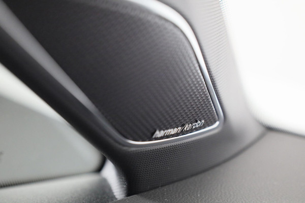 Volkswagen Golf GTI 2.0 195 kW / 265 pk TSI Hatchback 7 versn. DSG | Verlengde garantie | Panorama dak | Head up Display | Harman Kardon |