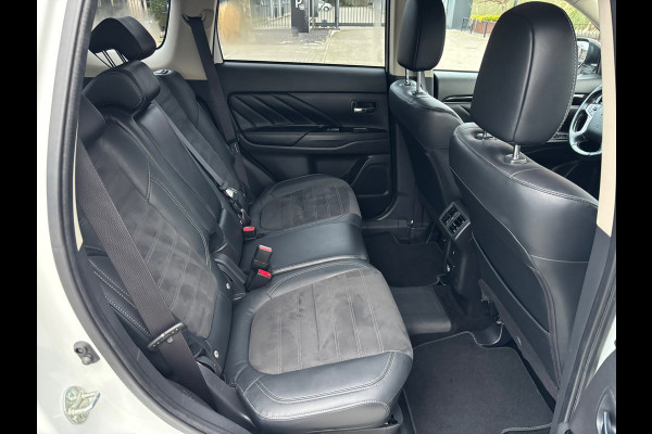Mitsubishi Outlander 2.4 PHEV Intense+ Camera/Navigatie/Stuur+stoelverwarming