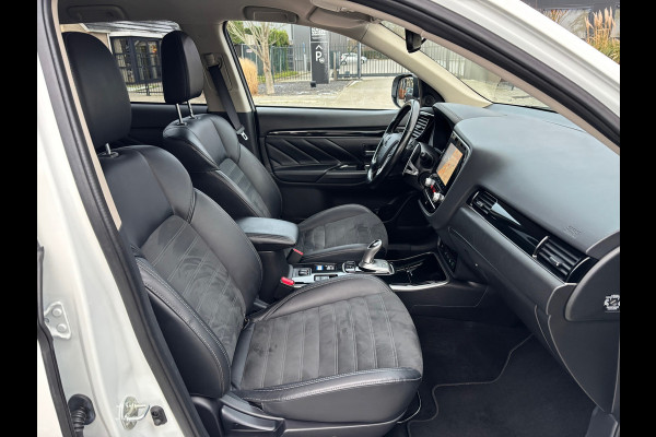 Mitsubishi Outlander 2.4 PHEV Intense+ Camera/Navigatie/Stuur+stoelverwarming