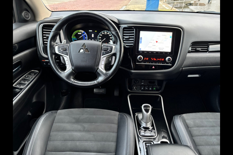 Mitsubishi Outlander 2.4 PHEV Intense+ Camera/Navigatie/Stuur+stoelverwarming