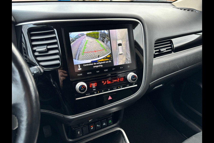 Mitsubishi Outlander 2.4 PHEV Intense+ Camera/Navigatie/Stuur+stoelverwarming