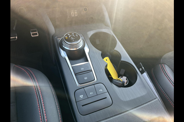 Ford Kuga 2.5 PHEV ST-Line X 225pk | Winter Pack | 20 inch velgen | Achteruitrijcamera | Bang&Olufsen