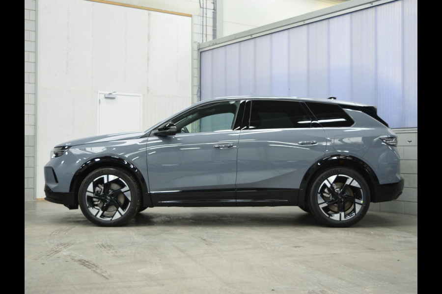 Opel Grandland 1.6 Turbo Plug-in-Hybrid Business Edition SCHUIF- KANTELDAK | LEREN BEKLEDING | CAMERA MET SENSOREN |