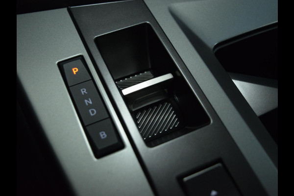 Opel Grandland 1.6 Turbo Plug-in-Hybrid Business Edition SCHUIF- KANTELDAK | LEREN BEKLEDING | CAMERA MET SENSOREN |