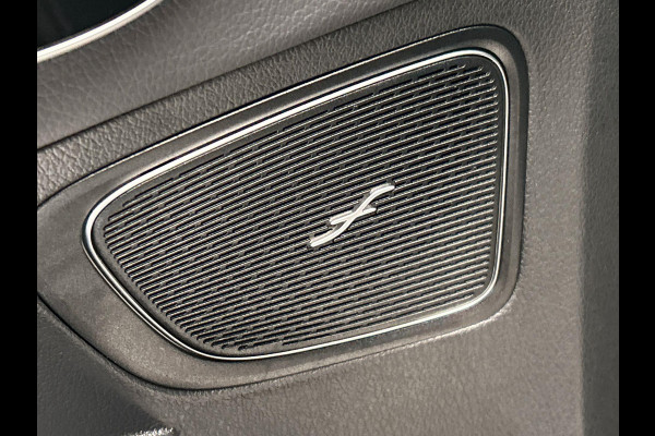 Mercedes-Benz C-Klasse 180 AMG Line | Pano/Dak | Burmester | Leder/Alcantara | Camera