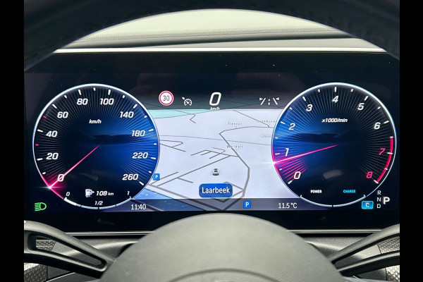 Mercedes-Benz C-Klasse 180 AMG Line | Pano/Dak | Burmester | Leder/Alcantara | Camera