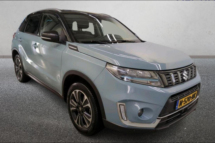 Suzuki Vitara 1.4 130PK Smart Hybrid / Panoramadak / Trekhaak / 1/2 Leder / Airco-ecc. / Pdc.V+A / Radio multimedia /