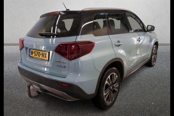 Suzuki Vitara 1.4 130PK Smart Hybrid / Panoramadak / Trekhaak / 1/2 Leder / Airco-ecc. / Pdc.V+A / Radio multimedia /