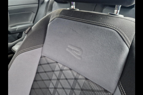 Volkswagen Polo 1.0 TSI DSG R-Line /Virtual Pro /Keyless /IQ Drive /IQ Light