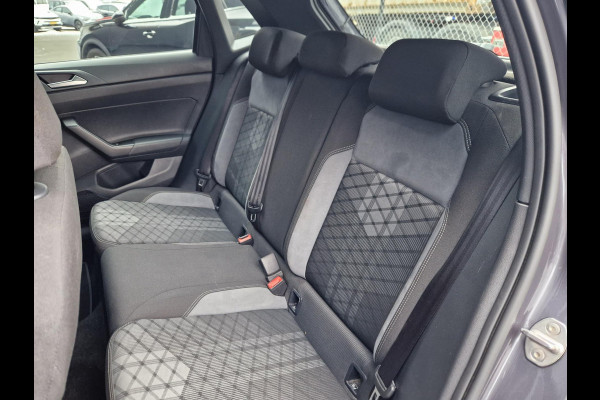 Volkswagen Polo 1.0 TSI DSG R-Line /Virtual Pro /Keyless /IQ Drive /IQ Light