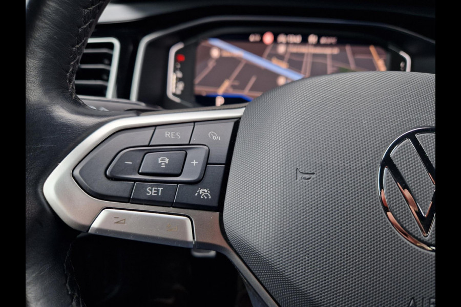 Volkswagen Polo 1.0 TSI DSG R-Line /Virtual Pro /Keyless /IQ Drive /IQ Light