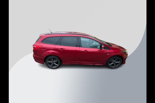 Ford FOCUS Wagon 1.0 Ecoboost ST-Line 125pk Trekhaak | Achteruitrijcamera | Apple Carplay / Android Auto | Winterpack | Climate control