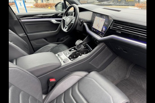Volkswagen Touareg 3.0 TDI R-Line Automaat 1e Eigenaar Virtueel Cockpit,Airco/ECC,Navigatie,HUD,Panoramadak