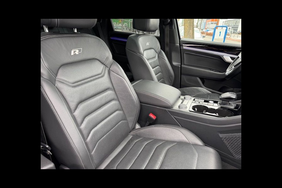 Volkswagen Touareg 3.0 TDI R-Line Automaat 1e Eigenaar Virtueel Cockpit,Airco/ECC,Navigatie,HUD,Panoramadak