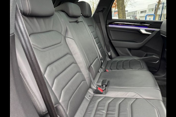 Volkswagen Touareg 3.0 TDI R-Line Automaat 1e Eigenaar Virtueel Cockpit,Airco/ECC,Navigatie,HUD,Panoramadak