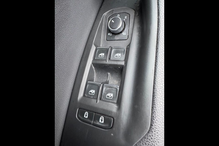 Volkswagen Touareg 3.0 TDI R-Line Automaat 1e Eigenaar Virtueel Cockpit,Airco/ECC,Navigatie,HUD,Panoramadak