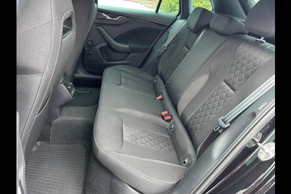 Škoda Kamiq 1.0 TSI Sport Business Trekh NL-Auto Rijklaarprijs!