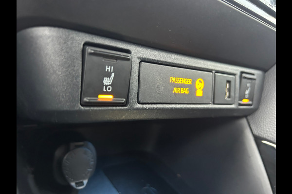 Toyota Yaris 1.5 Hybrid Launch Edition Dealer Auto Fabrieksgarantie!