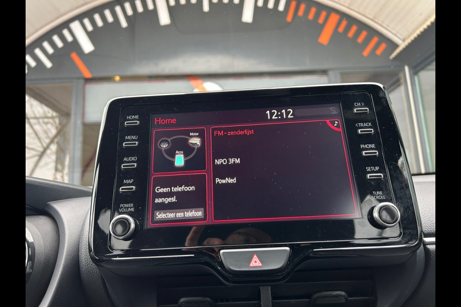 Toyota Yaris 1.5 Hybrid Launch Edition Dealer Auto Fabrieksgarantie!