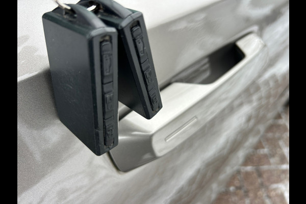 Polestar 2 Long Range Dual Motor Launch Edition 78kWh 91% SOH Panorama 1e EIG Rijklaarprijs!