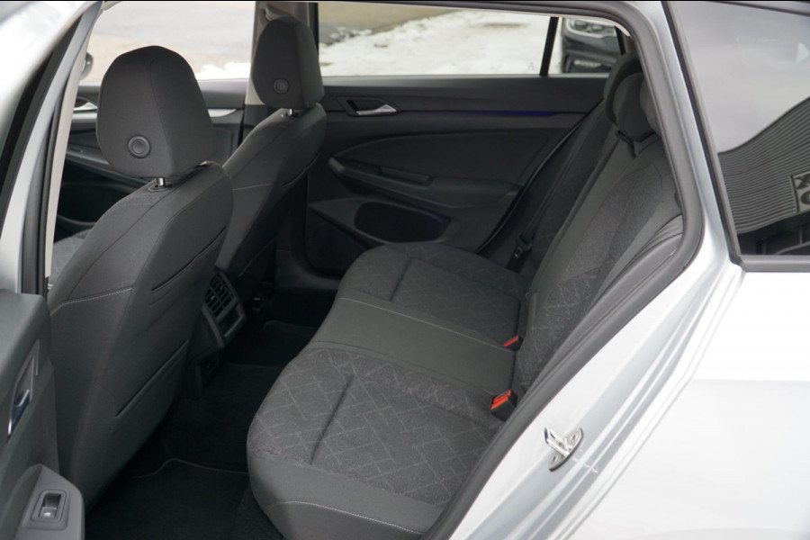 Volkswagen GOLF Variant 1.0 eTSI Life EERSTE EIGENAAR