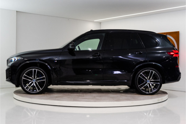 BMW X5 xDrive50e M-Sport 489PK | Pano | Glow | Trekhaak | Harman/Kardon | Drive Pro | VOL! 12 MND Garantie
