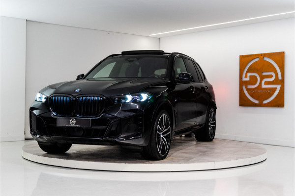 BMW X5 xDrive50e M-Sport 489PK | Pano | Glow | Trekhaak | Harman/Kardon | Drive Pro | VOL! 12 MND Garantie