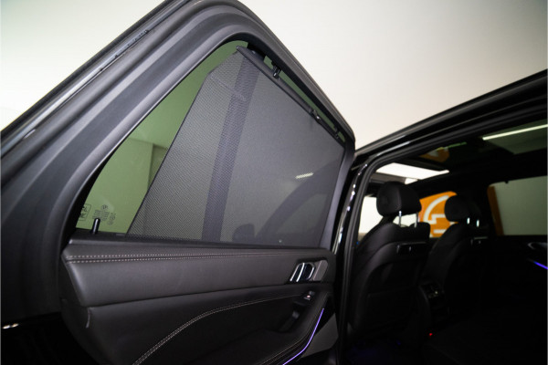 BMW X5 xDrive50e M-Sport 489PK | Pano | Glow | Trekhaak | Harman/Kardon | Drive Pro | VOL! 12 MND Garantie