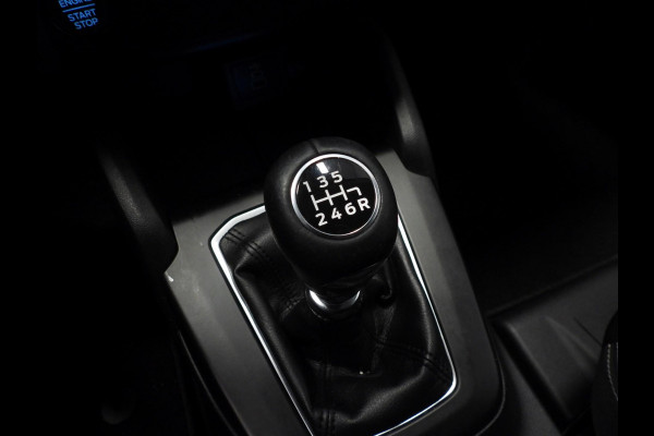 Ford Focus 1.0 EcoBoost Hybrid Titanium NAVI/CLIMA/CRUISE/PDC/16"LMV!