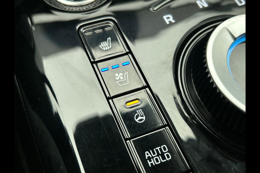 Kia Niro 1.6 GDi PHEV Launch Edition | Pano/Dak | Trekhaak | Stoel/Stuur Verwarming | Harman/Kardon