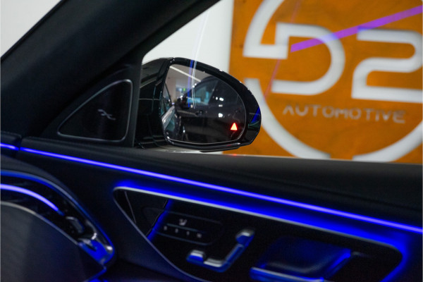 Mercedes-Benz E-Klasse Estate 300 e AMG 313PK | Pano | LED | Trekhaak | Sfeer | Burmester | Fabrieksgarantie