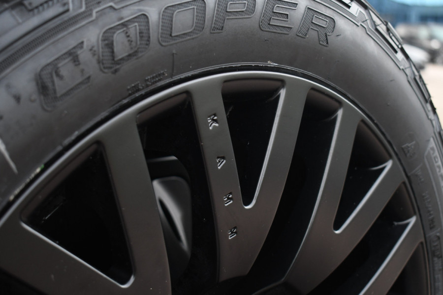 Land Rover Defender 110 3.0 D250 Rock-X Luchtv 22-Kahn Trekh Meridian El-stoel 360