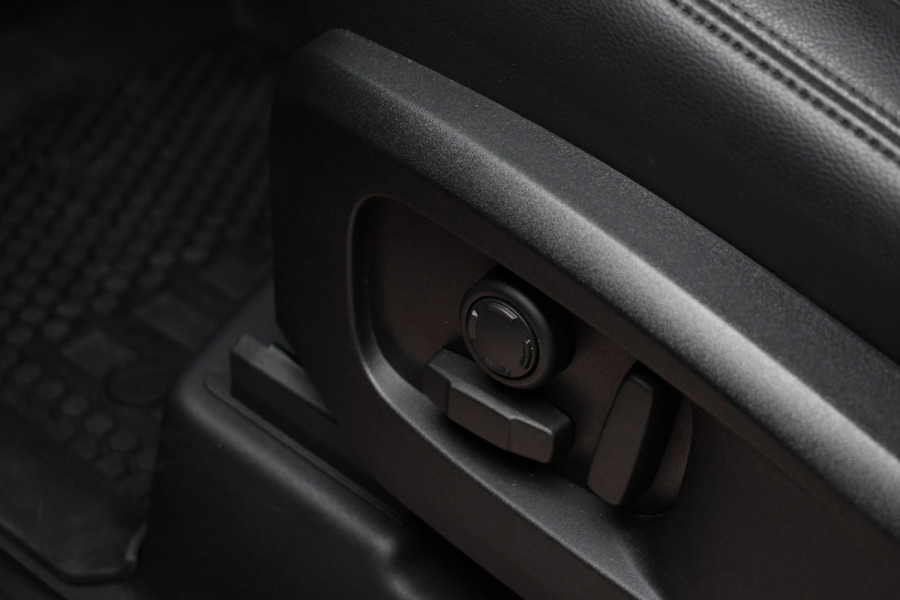 Land Rover Defender 110 3.0 D250 Rock-X Luchtv 22-Kahn Trekh Meridian El-stoel 360
