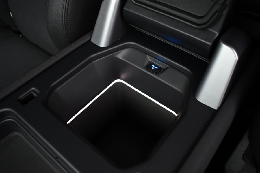 Land Rover Defender 110 3.0 D250 Rock-X Luchtv 22-Kahn Trekh Meridian El-stoel 360