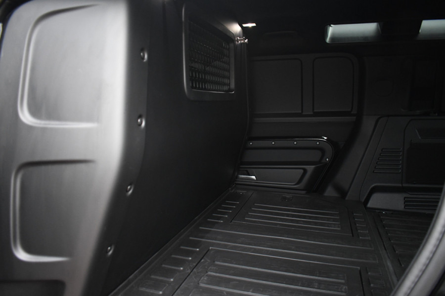 Land Rover Defender 110 3.0 D250 Rock-X Luchtv 22-Kahn Trekh Meridian El-stoel 360