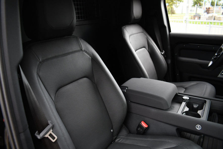 Land Rover Defender 110 3.0 D250 Rock-X Luchtv 22-Kahn Trekh Meridian El-stoel 360