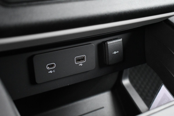 Land Rover Defender 110 3.0 D250 Rock-X Luchtv 22-Kahn Trekh Meridian El-stoel 360