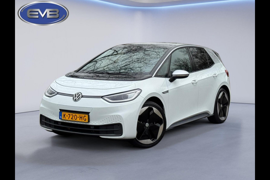 Volkswagen ID.3 First Max 58 kWh, panoramadak, camera, 20 inch, stoelverwarming, parelmoer, 1 e eigenaar, NL auto met nap