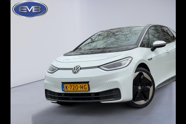 Volkswagen ID.3 First Max 58 kWh, panoramadak, camera, 20 inch, stoelverwarming, parelmoer, 1 e eigenaar, NL auto met nap