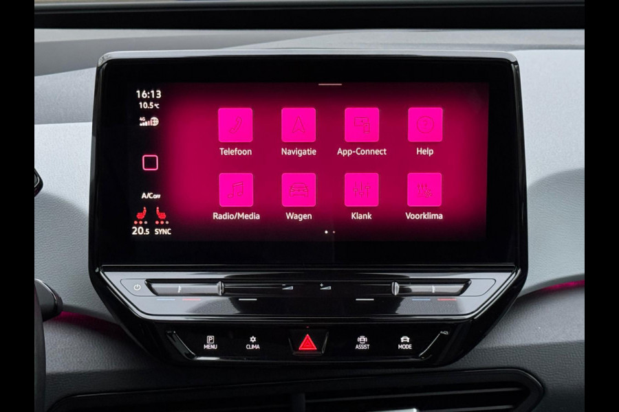 Volkswagen ID.3 First Max 58 kWh, panoramadak, camera, 20 inch, stoelverwarming, parelmoer, 1 e eigenaar, NL auto met nap