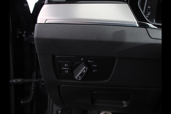 Volkswagen Passat Variant 1.5 TSI 150 pk DSG Elegance High | Navigatie | Apple Carplay/Android Auto | Parkeersensoren | Camera | Elektrische achterklep | Adaptive Cruise Control | Virtual Cockpit | Afneembare trekhaak | Ledverlichting | Bestuurderstoel elektrisch