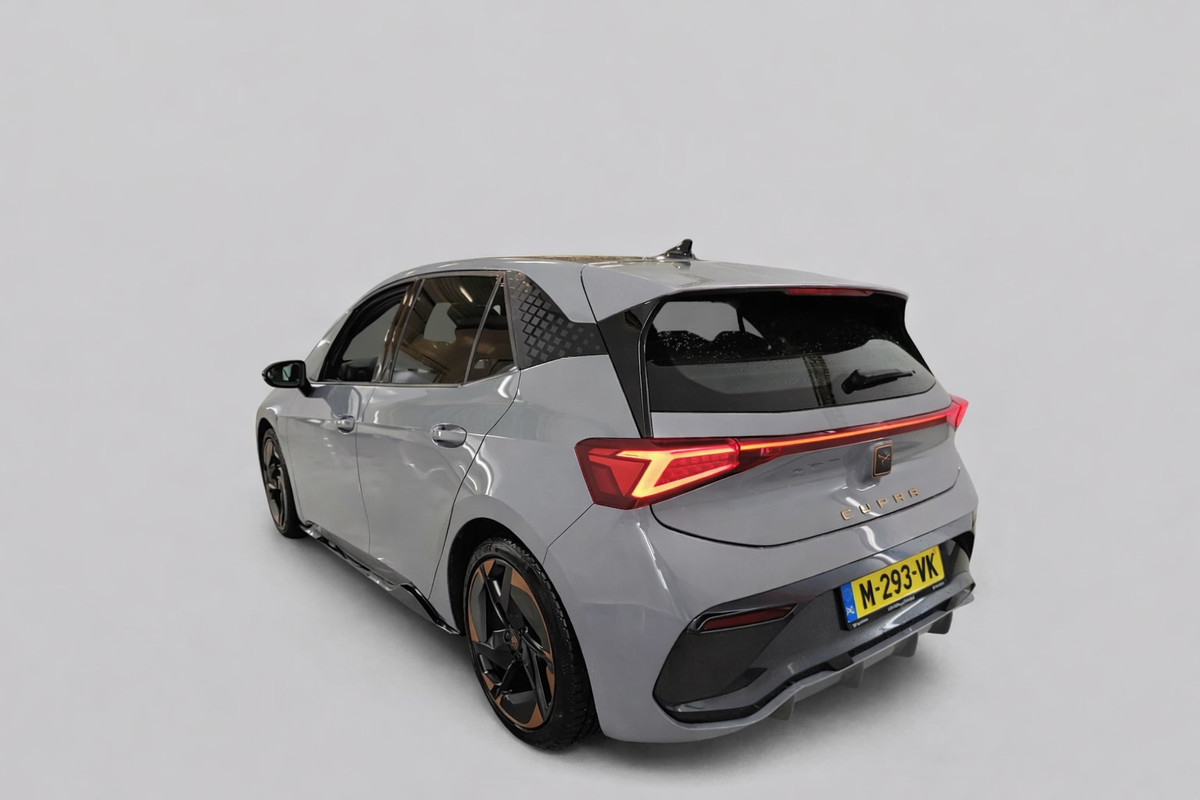 CUPRA Born Copper Edition One 62 kWh