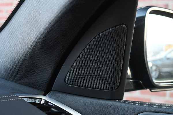 BMW X5 xDrive45e 394pk M-Sport Pano HUD ACC 360 Laser Trekhaak